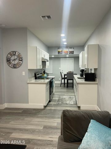 1820 E DIAMOND Street, Phoenix, AZ 85006