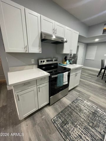 1820 E DIAMOND Street, Phoenix, AZ 85006