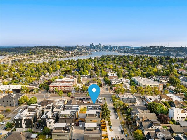4516 B Corliss Avenue N, Seattle, WA 98103
