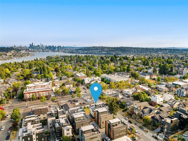 4516 B Corliss Avenue N, Seattle, WA 98103