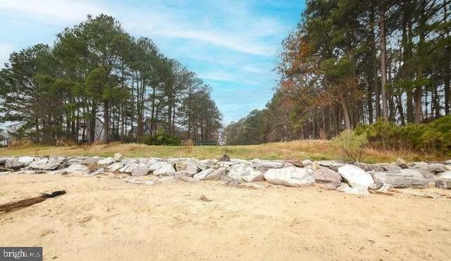 21544 OXFORD DR, Lexington Park, MD 20653