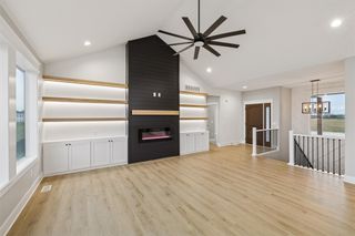 1201 Lakeview Circle NW, Bondurant, IA 50035