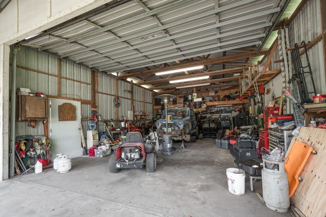 207 Florabunda Drive, Crosby, TX 77532