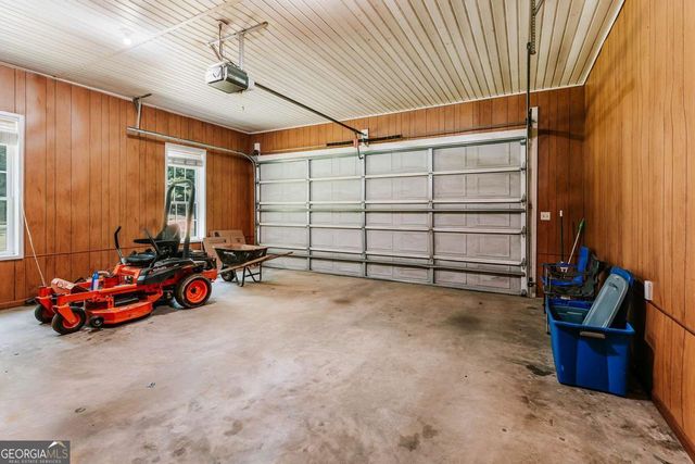 252 Sandy Cross Road, Lexington, GA 30648