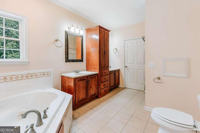 252 Sandy Cross Road, Lexington, GA 30648