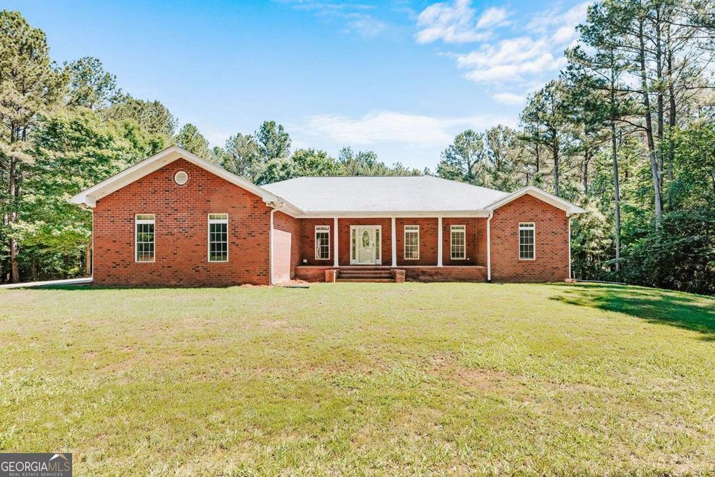 252 Sandy Cross Road, Lexington, GA 30648