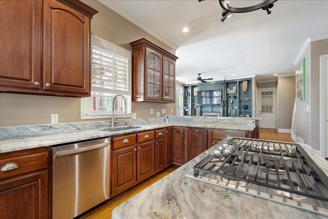 3270 KENNEY DR, Germantown, TN 38139