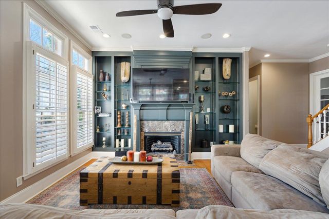 3270 KENNEY DR, Germantown, TN 38139