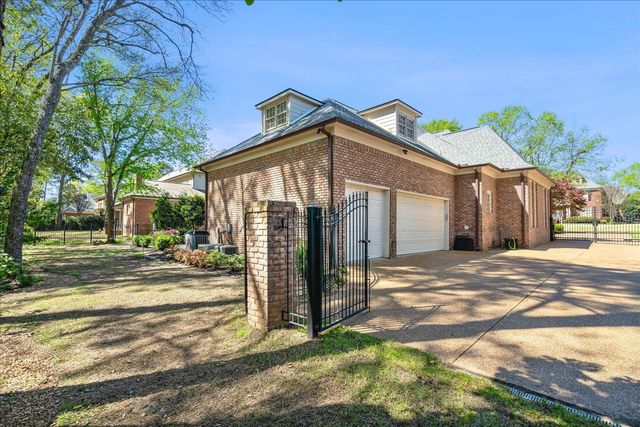 3270 KENNEY DR, Germantown, TN 38139