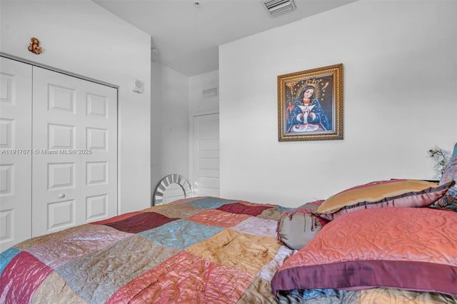 7915 NW 104th Ave 24, Doral, FL 33178