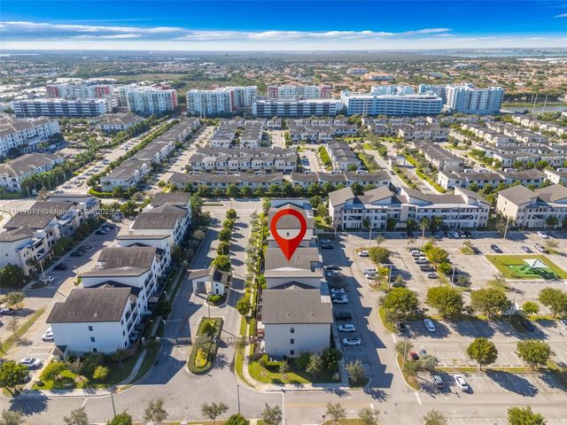 7915 NW 104th Ave 24, Doral, FL 33178