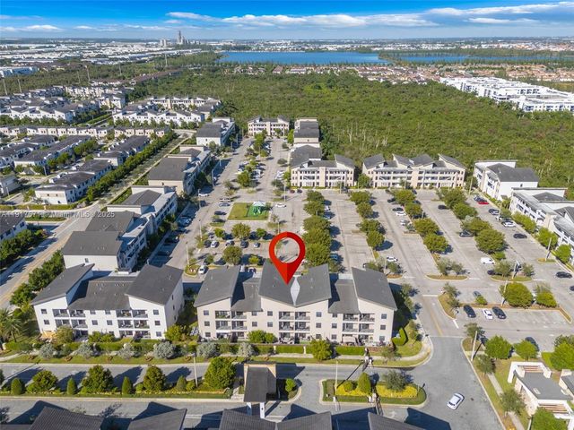 7915 NW 104th Ave 24, Doral, FL 33178