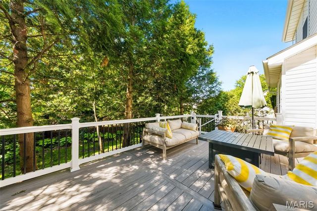 132 Towergate Drive, Lake St Louis, MO 63367