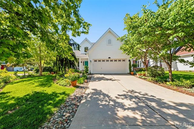 132 Towergate Drive, Lake St Louis, MO 63367