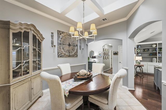 38 Wimberly Way, Conroe, TX 77385