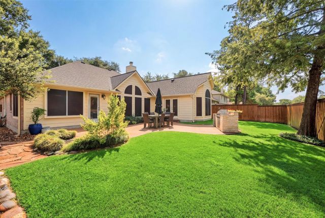 38 Wimberly Way, Conroe, TX 77385