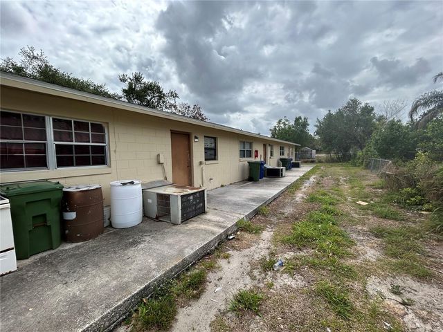 140 AVENUE W NW 2, Winter Haven, FL 33881