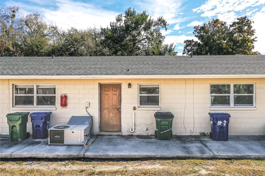 140 AVENUE W NW 2, Winter Haven, FL 33881