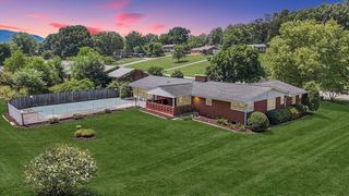 4734 Norwood ST, Roanoke, VA 24018
