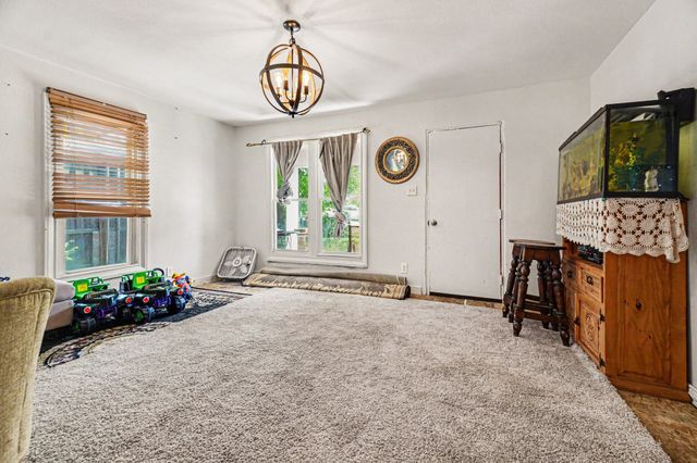 1001 Hillburn Drive, Dallas, TX 75217