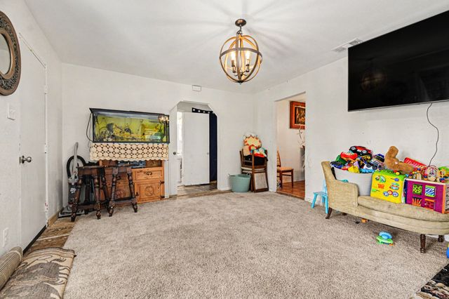 1001 Hillburn Drive, Dallas, TX 75217