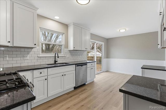 2160 Phillips Road, Auburn Hills, MI 48326