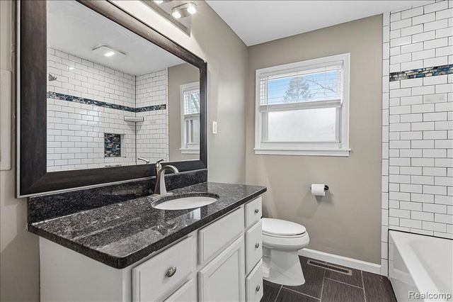 2160 Phillips Road, Auburn Hills, MI 48326