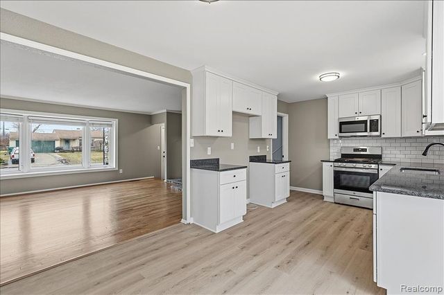 2160 Phillips Road, Auburn Hills, MI 48326