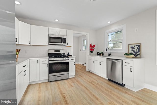 720 HARRISON ST, Riverside, NJ 08075