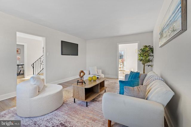 720 HARRISON ST, Riverside, NJ 08075