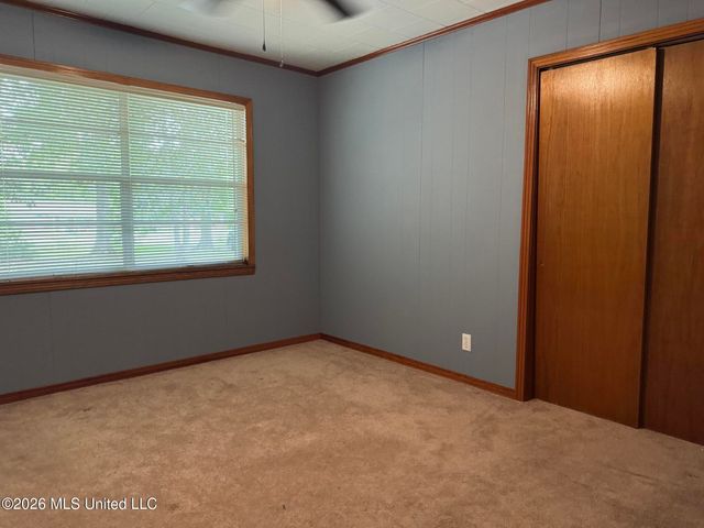9724 Hwy 613, Moss Point, MS 39562