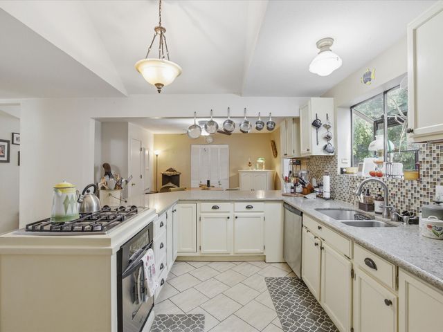 6000 Bettinger Drive, Colleyville, TX 76034