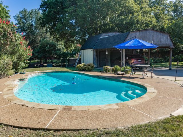 6000 Bettinger Drive, Colleyville, TX 76034
