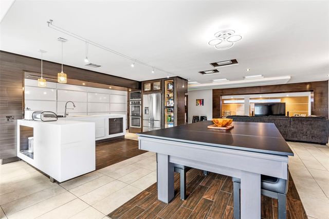 2406 MEADOWBROOK DRIVE, Lutz, FL 33558