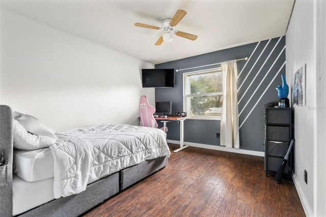 2406 MEADOWBROOK DRIVE, Lutz, FL 33558