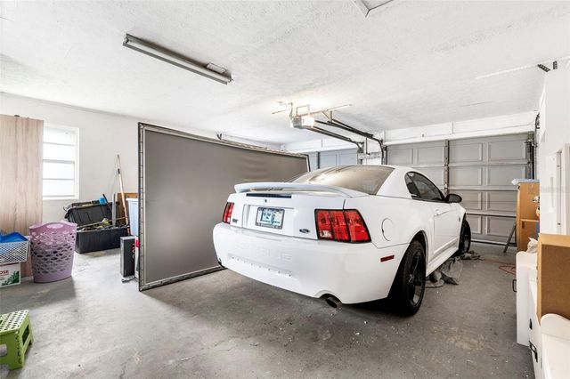 2406 MEADOWBROOK DRIVE, Lutz, FL 33558