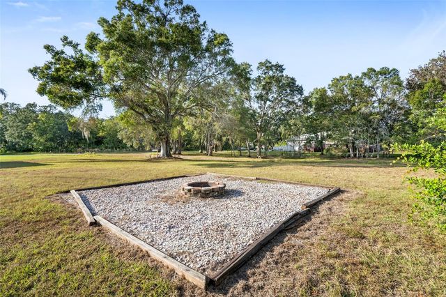 2406 MEADOWBROOK DRIVE, Lutz, FL 33558