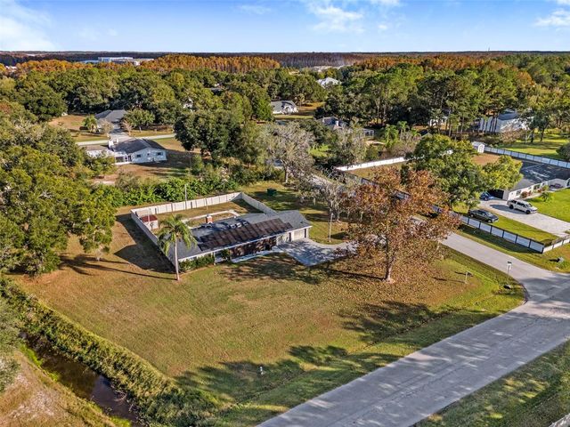 2406 MEADOWBROOK DRIVE, Lutz, FL 33558