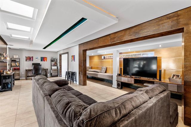 2406 MEADOWBROOK DRIVE, Lutz, FL 33558