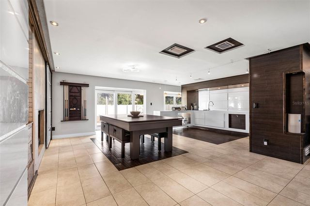 2406 MEADOWBROOK DRIVE, Lutz, FL 33558