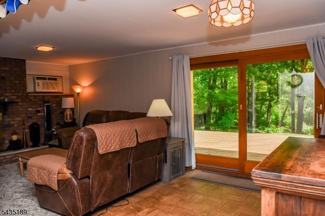 98 Gould Rd, West Milford Twp., NJ 07435