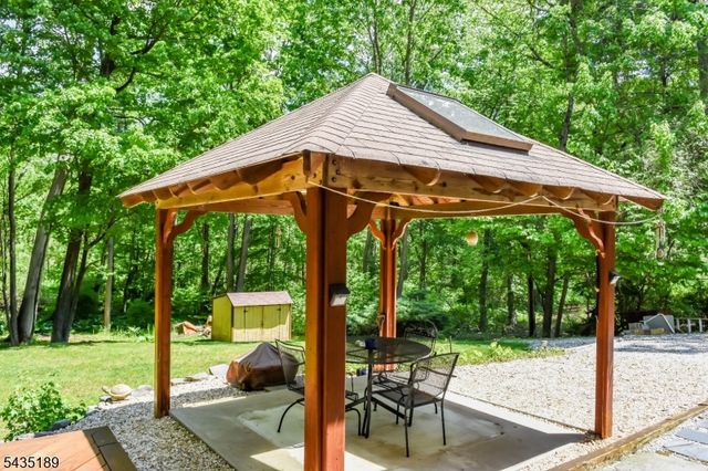 98 Gould Rd, West Milford Twp., NJ 07435