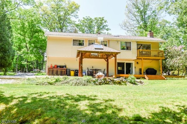98 Gould Rd, West Milford Twp., NJ 07435