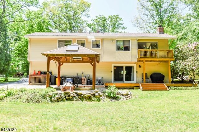 98 Gould Rd, West Milford Twp., NJ 07435