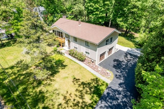 98 Gould Rd, West Milford Twp., NJ 07435