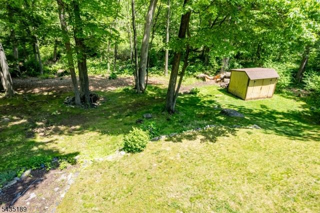 98 Gould Rd, West Milford Twp., NJ 07435
