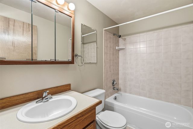 1118 NW 76th Circle, Vancouver, WA 98665