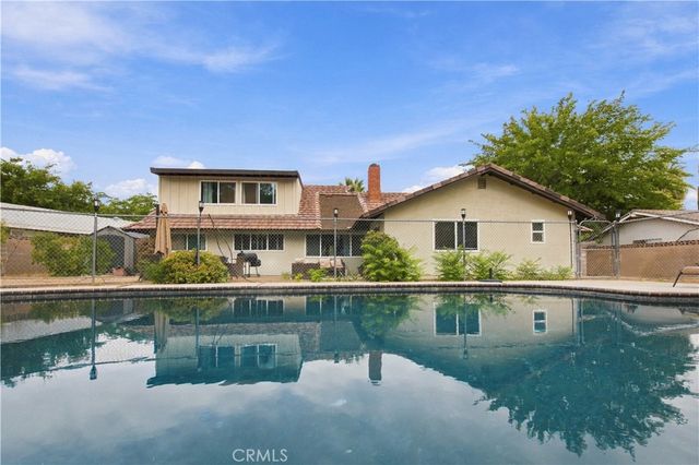 43818 Halcom, Lancaster, CA 93536