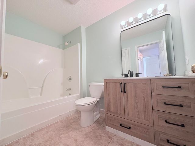 1115 Lakeview Drive, Paducah, KY 42003