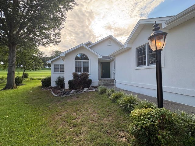 1115 Lakeview Drive, Paducah, KY 42003